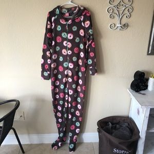 🍩Gray donut footed PJ's!!! 🍩